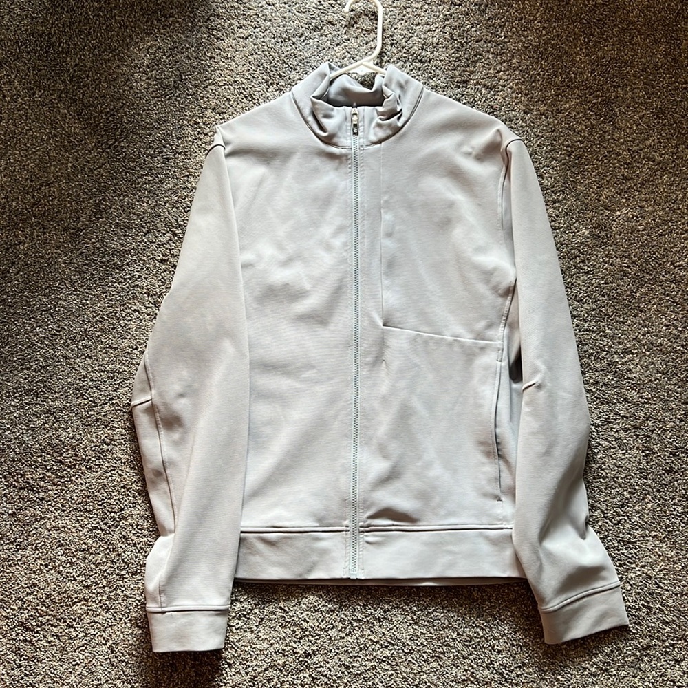 lululemon Sojourn Jacket